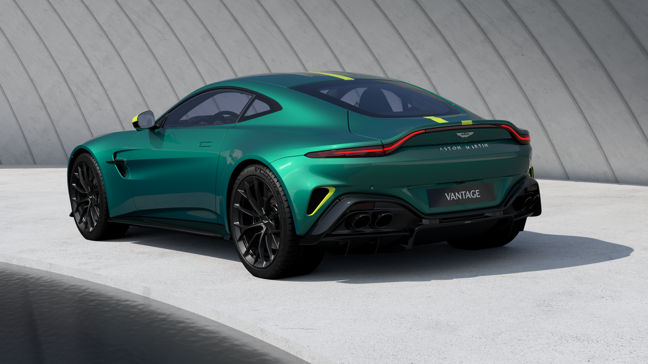 L'Aston Martin Vantage AMV24 Edition: una celebrazione dell'eccellenza