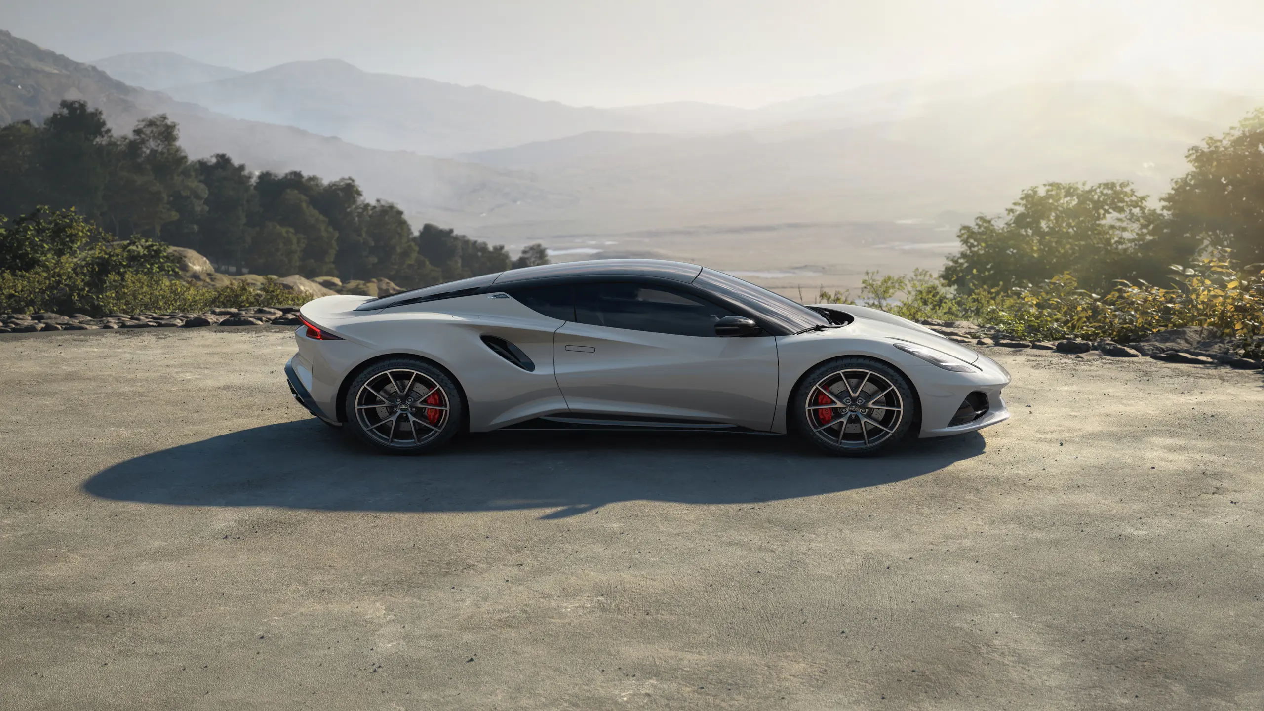 Pure Performance und zeitloses Supersportwagen-Design: Der Lotus Emira Turbo SE