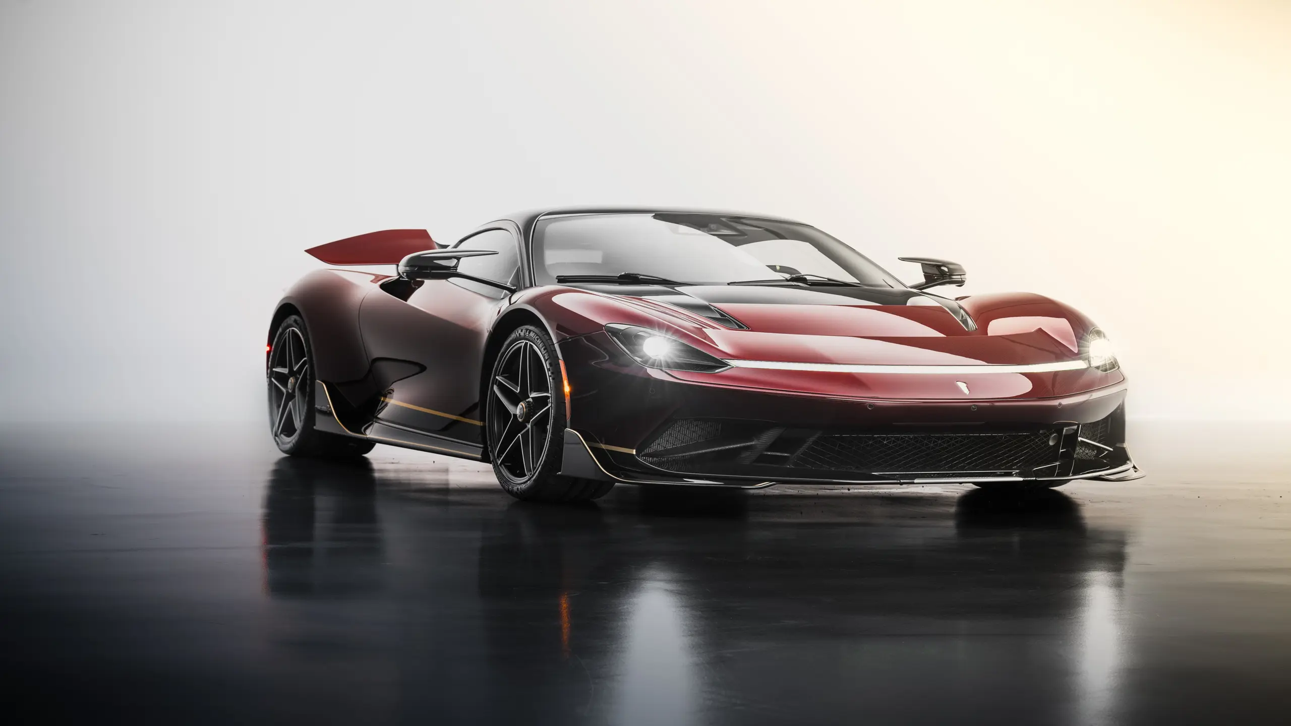 Only the best for this birthday: The Pininfarina Battista Novantacinque