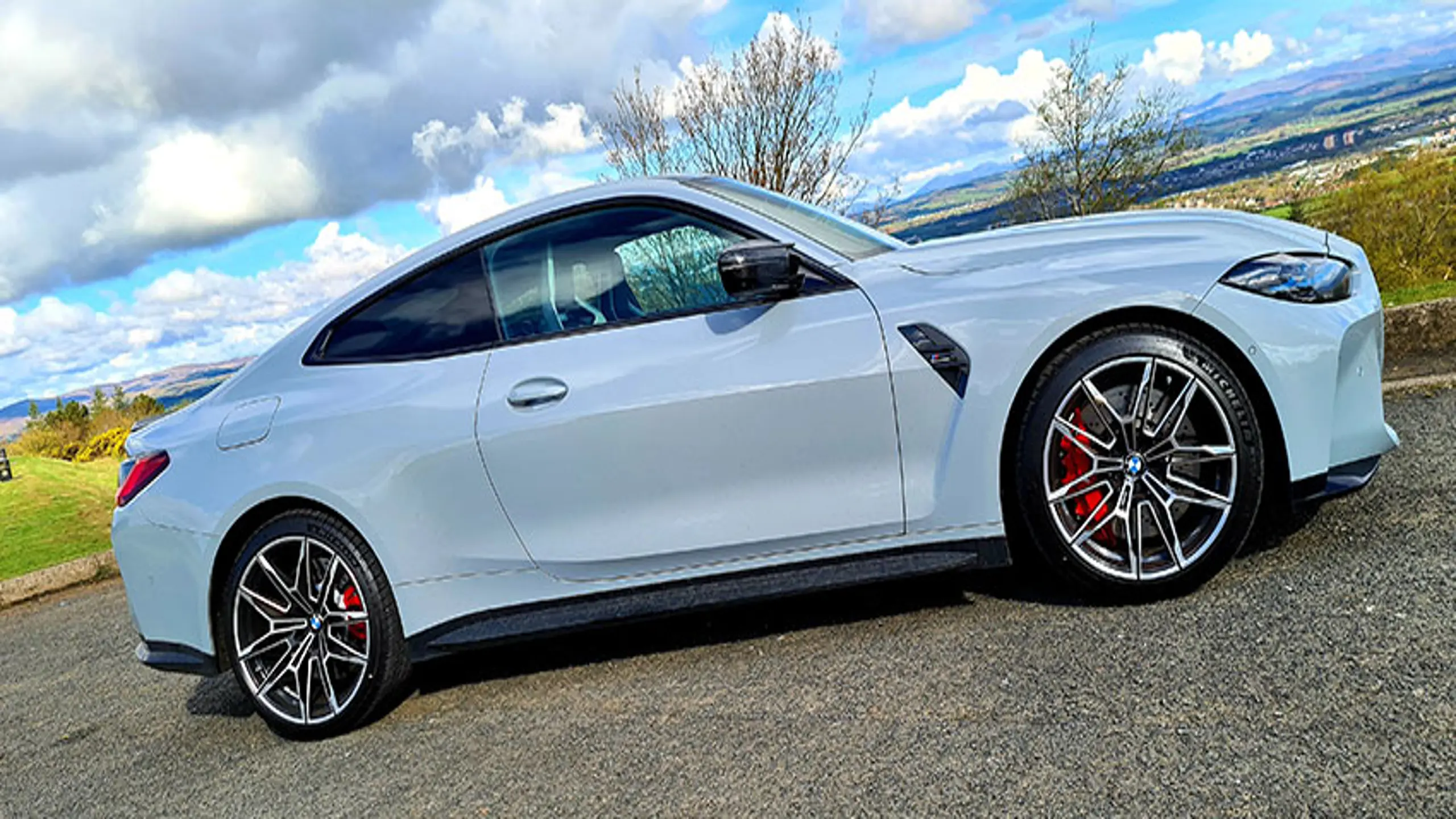 BMW-M4-side-angle.jpg
