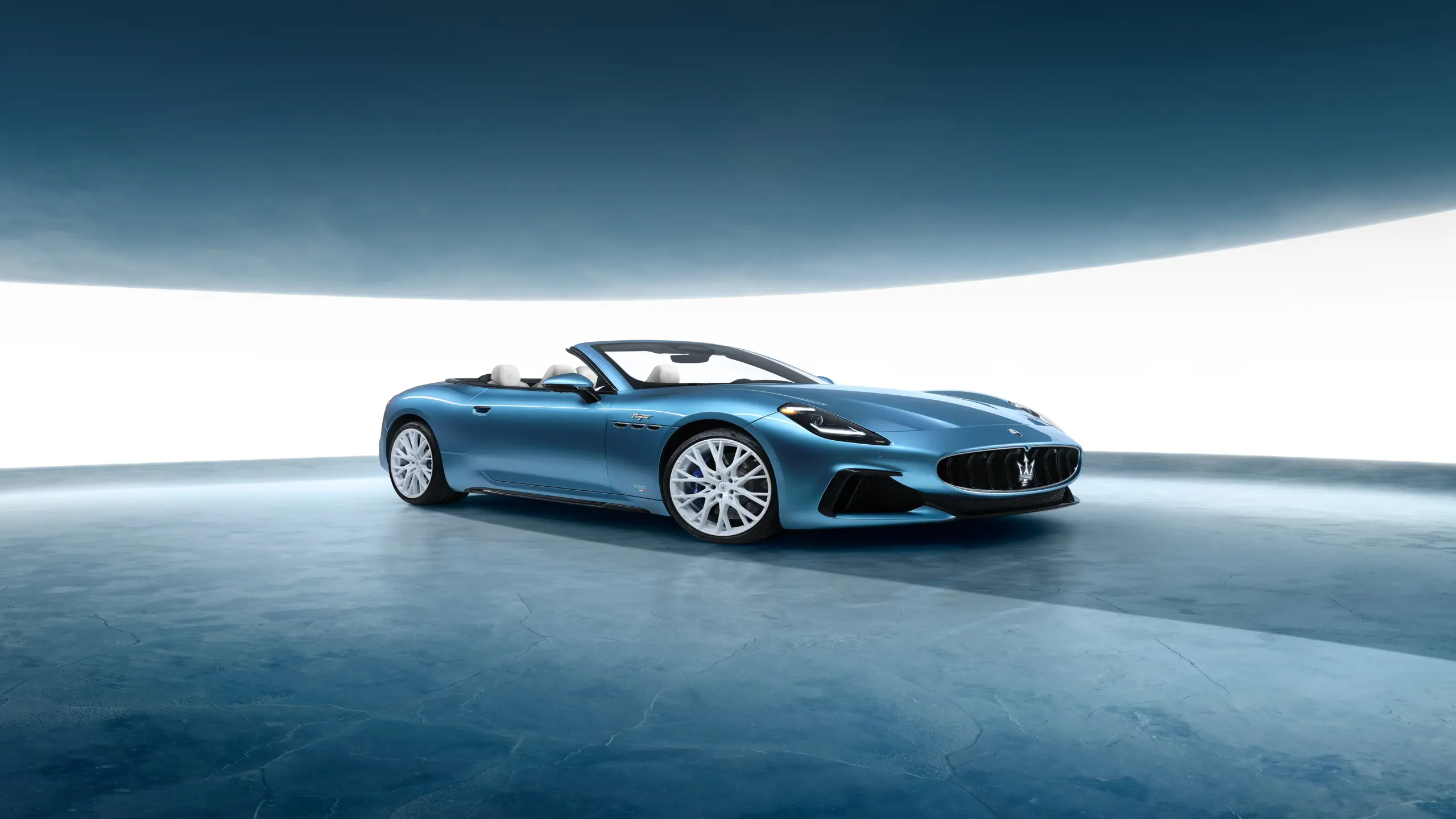 Maserati’s GranCabrio Shines at The I.C.E. St. Moritz